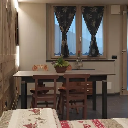 La Tana Del Lupo - Monolocale Nuovissimo Apartment Aosta